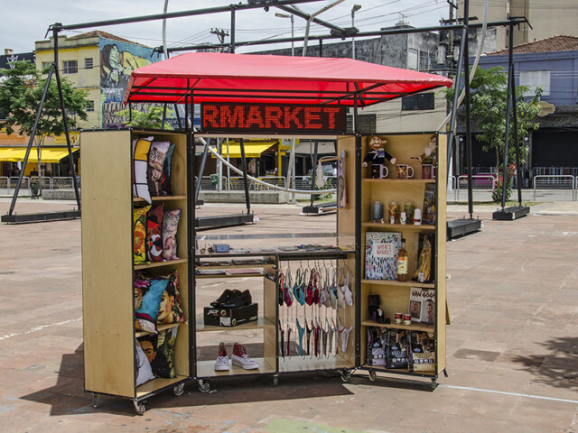 art supermarket, um projeto sobre a transformação do artista em commodity